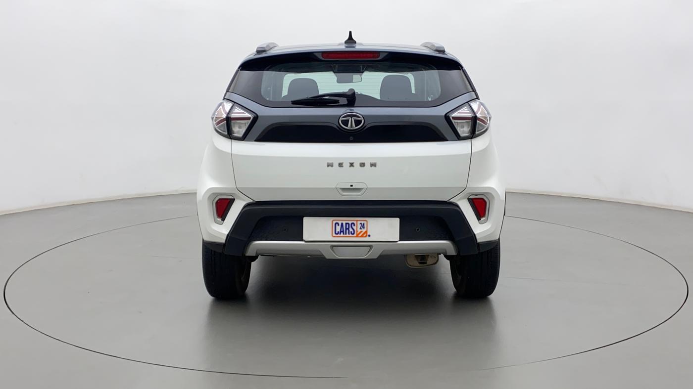 2022 Tata NEXON XZA PLUS (O) PETROL DUAL TONE, Petrol, Automatic, 17,665 km, Back/Rear