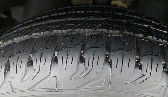 2019 Tata Harrier XZ 2.0L, Diesel, Manual, 22,712 km, Left Front Tyre Tread