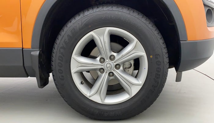2019 Tata Harrier XZ 2.0L, Diesel, Manual, 22,712 km, Right Front Wheel