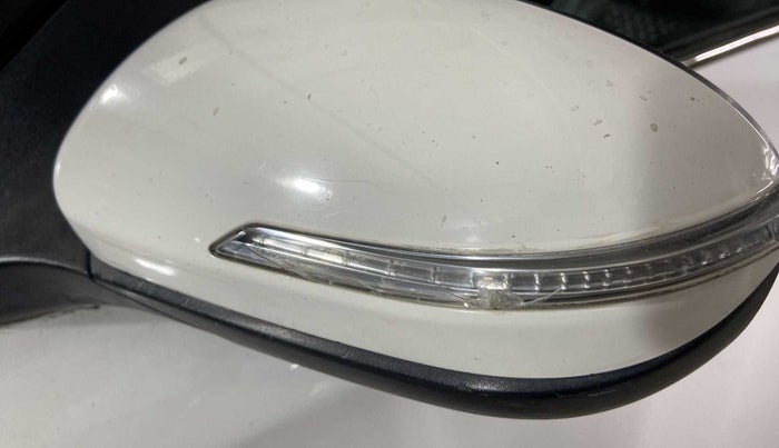 2017 Hyundai Elite i20 ASTA 1.2, Petrol, Manual, 56,138 km, Left rear-view mirror - Indicator light has minor damage