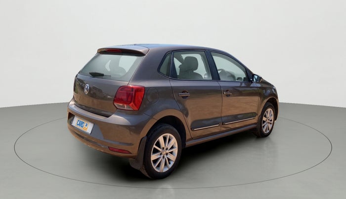 2016 Volkswagen Polo HIGHLINE1.2L, Petrol, Manual, 51,501 km, Right Back Diagonal