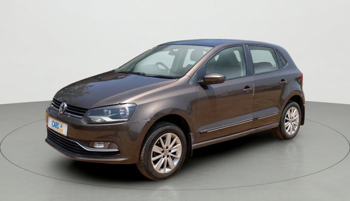 2016 Volkswagen Polo HIGHLINE1.2L, Petrol, Manual, 51,501 km, Left Back Diagonal