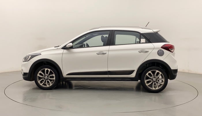 2017 Hyundai i20 Active 1.2 SX, Petrol, Manual, 32,902 km, Left Side