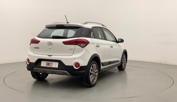 2017 Hyundai i20 Active 1.2 SX, Petrol, Manual, 32,902 km, Right Back Diagonal