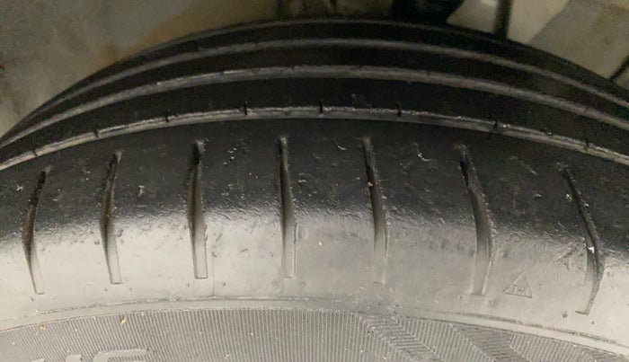 2017 Hyundai i20 Active 1.2 SX, Petrol, Manual, 32,902 km, Right Front Tyre Tread