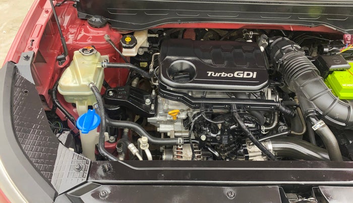 2020 Hyundai VENUE S 1.0 TURBO DCT, Petrol, Automatic, 1,19,717 km, Engine View - Right