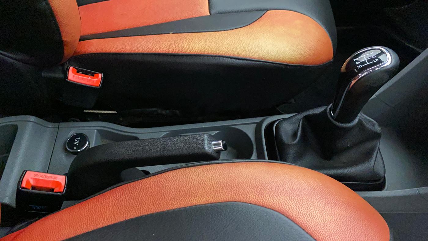 2017 Tata TIGOR XT DIESEL, Diesel, Manual, 42,517 km, Gear Lever