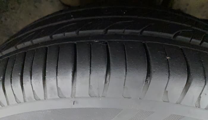 2017 Tata TIGOR XT DIESEL, Diesel, Manual, 42,517 km, Right Front Tyre Tread