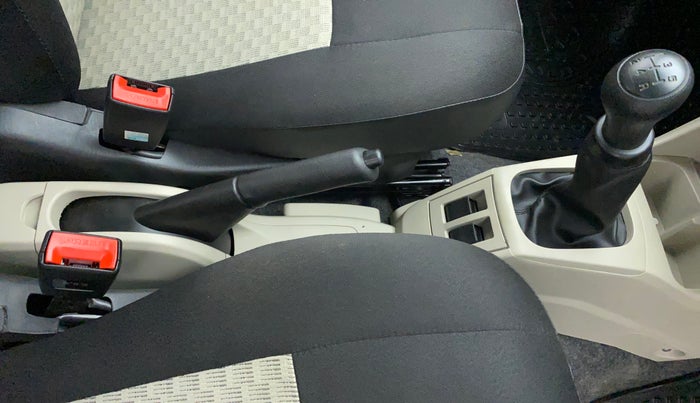 2019 Maruti Alto VXI, Petrol, Manual, 18,501 km, Gear Lever