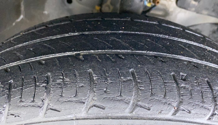 2016 Honda Amaze 1.2L I-VTEC E, Petrol, Manual, 59,395 km, Right Front Tyre Tread