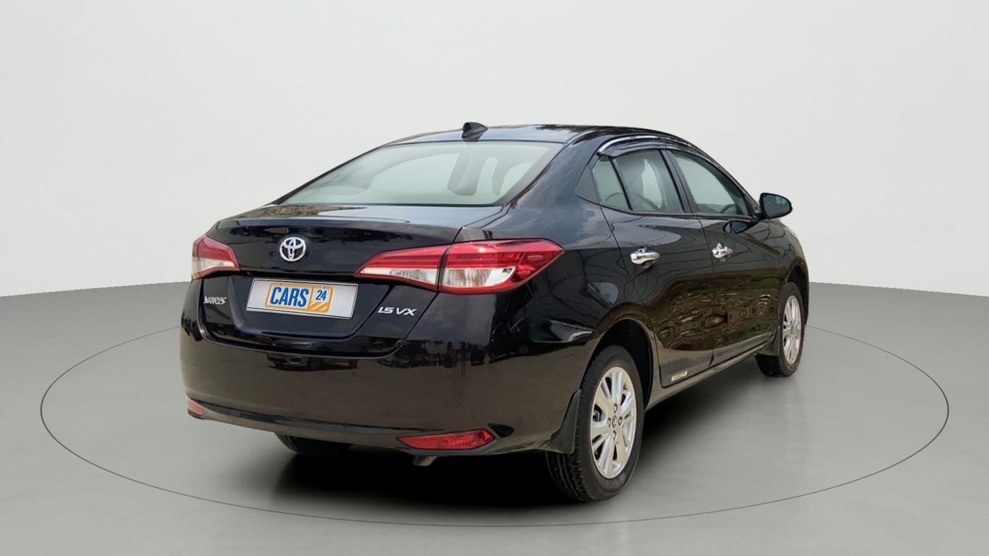 2020 Toyota YARIS VX CVT, Petrol, Automatic, 7,316 km, Right Back Diagonal