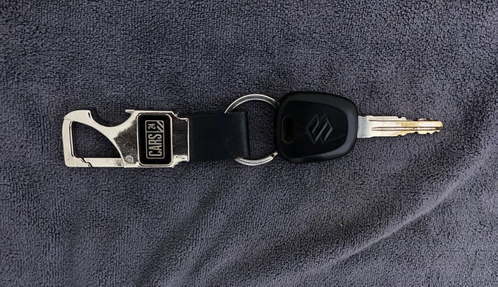 2018 Maruti Alto 800 LXI, Petrol, Manual, 68,347 km, Key Close Up