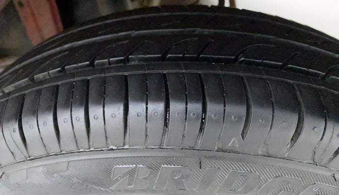 2018 Maruti Alto 800 LXI, Petrol, Manual, 68,347 km, Left Rear Tyre Tread