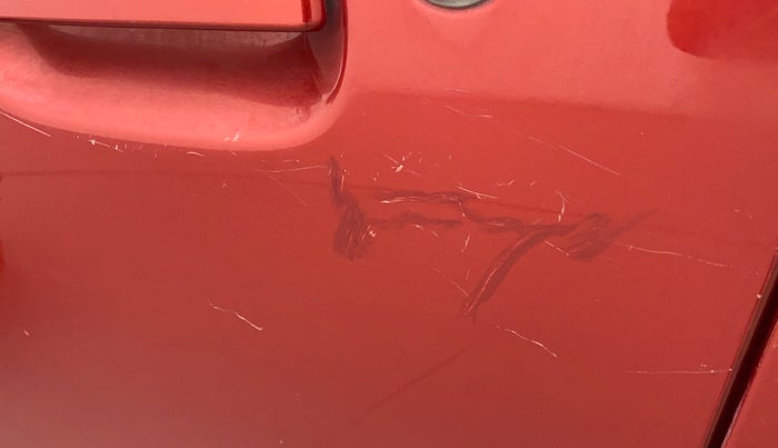 2018 Maruti Alto 800 LXI, Petrol, Manual, 68,347 km, Front passenger door - Minor scratches