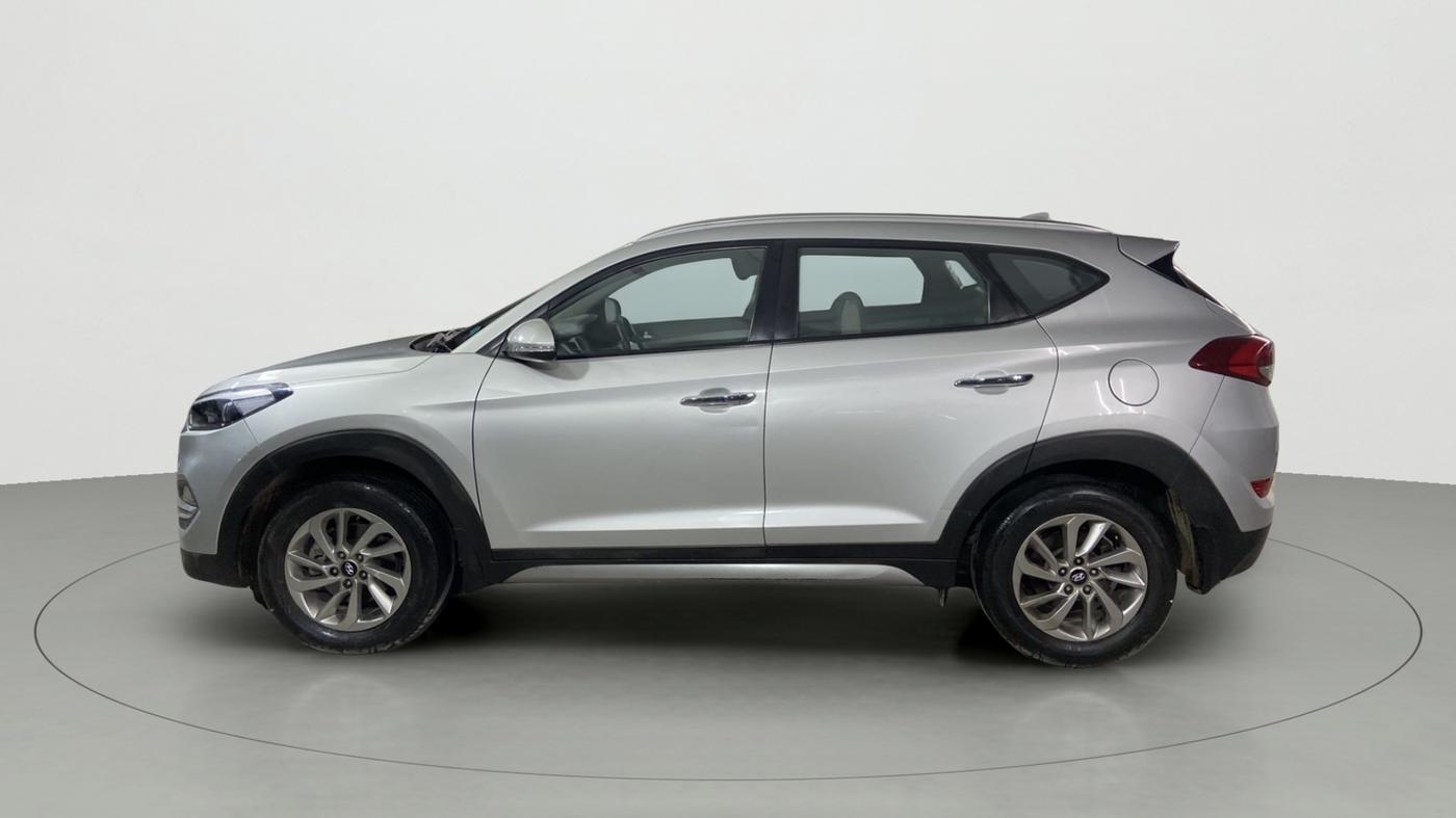 2017 Hyundai Tucson 2WD MT PETROL, Petrol, Manual, 53,047 km, Left Side