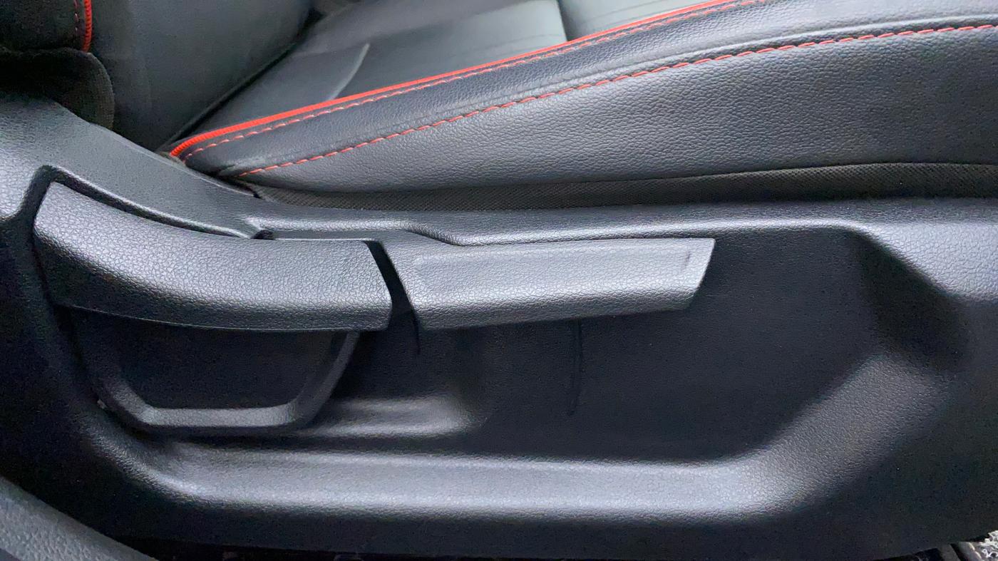 2022 Hyundai NEW I20 N LINE N8 1.0 TURBO GDI DCT DUAL TONE, Petrol, Automatic, 5,759 km, Driver Side Adjustment Panel