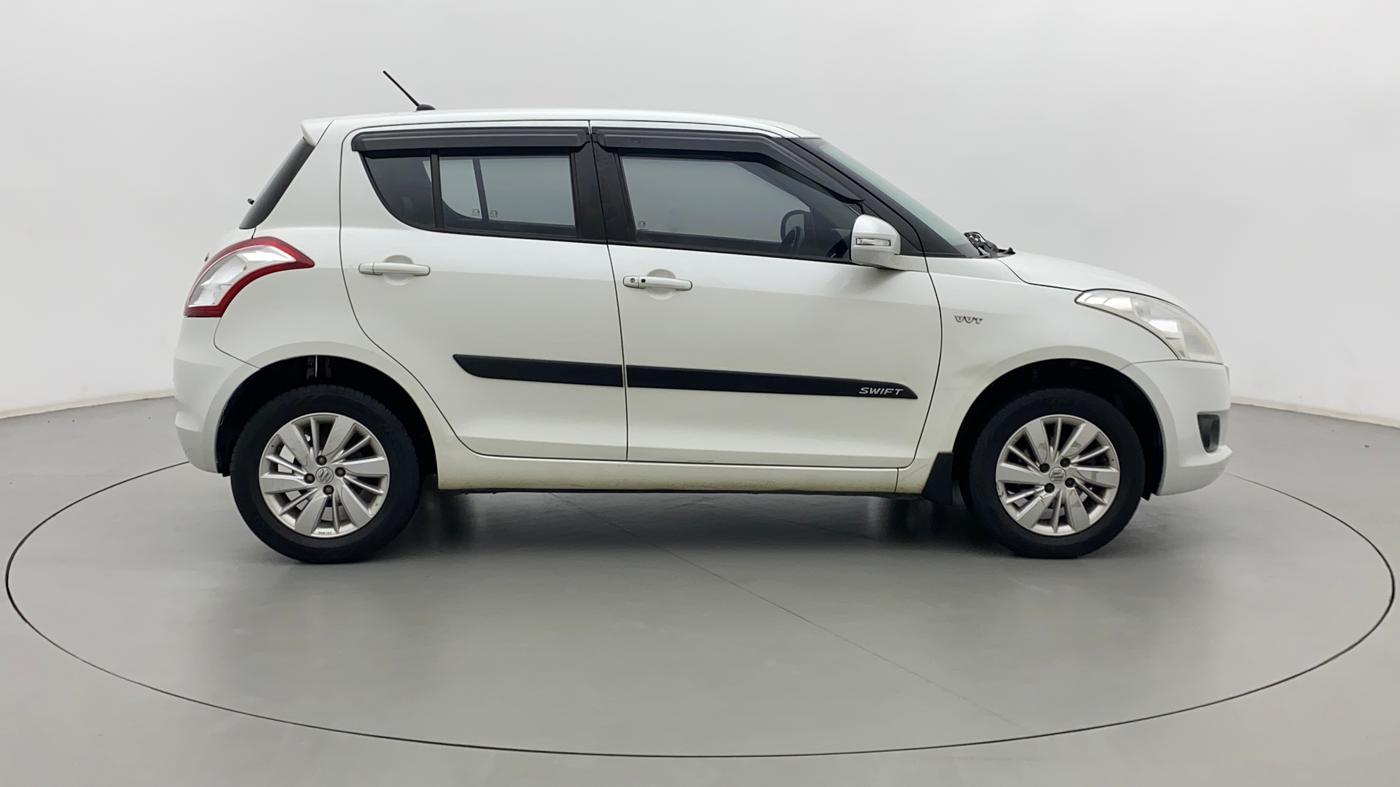 2017 Maruti Swift ZXI, Petrol, Manual, 68,083 km, Right Side View