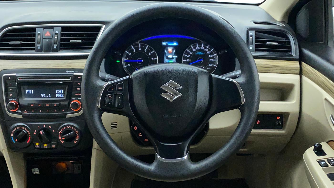 2018 Maruti Ciaz SIGMA 1.5 SHVS MT  PETROL, Petrol, Manual, 47,680 km, Steering Wheel Close Up