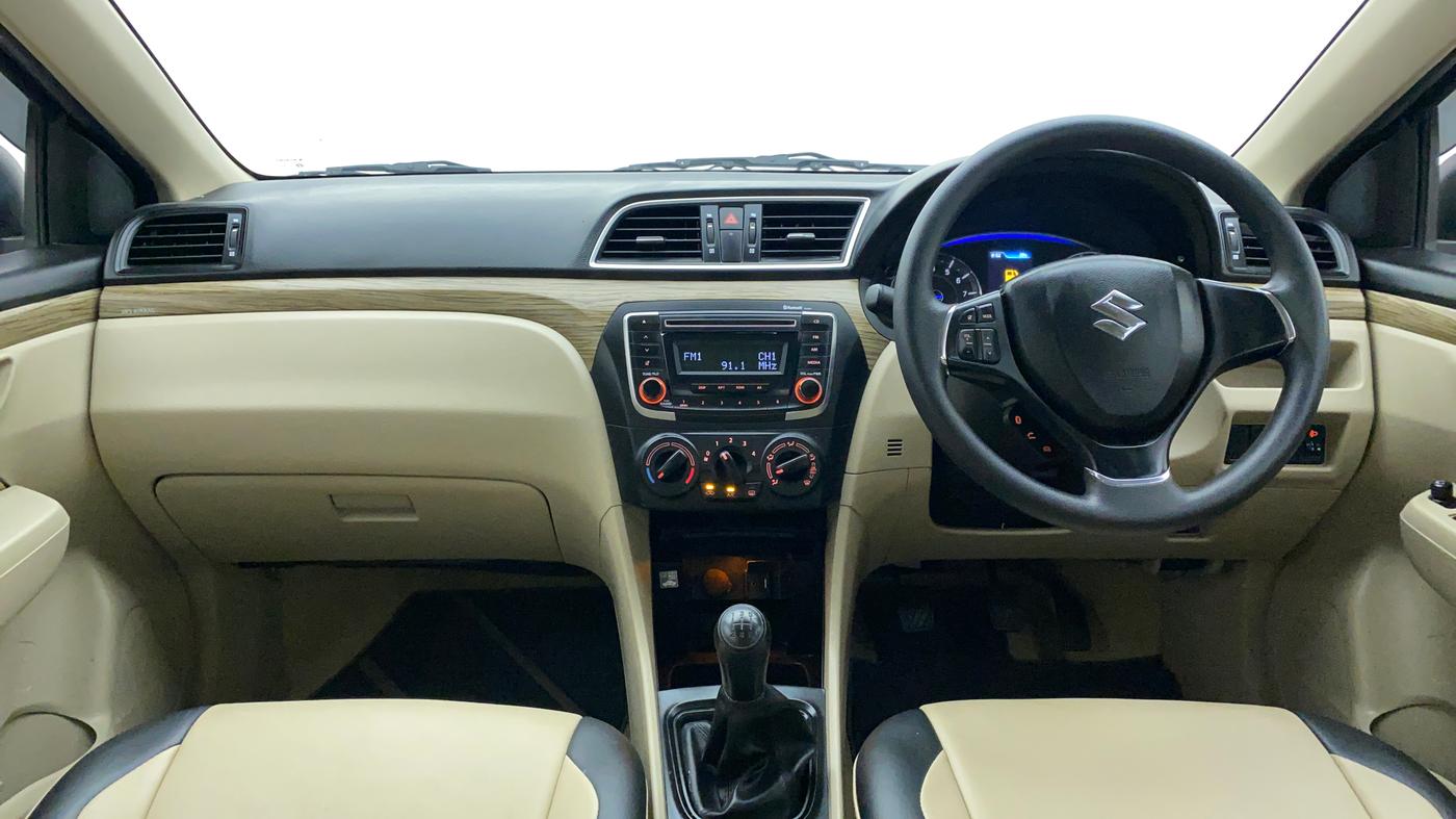 2018 Maruti Ciaz SIGMA 1.5 SHVS MT  PETROL, Petrol, Manual, 47,680 km, Dashboard