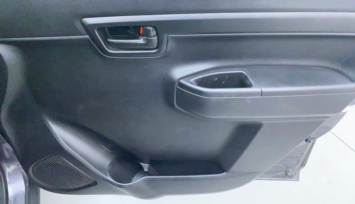 2022 Maruti S PRESSO VXI+, Petrol, Manual, 13,160 km, Driver Side Door Panels Control
