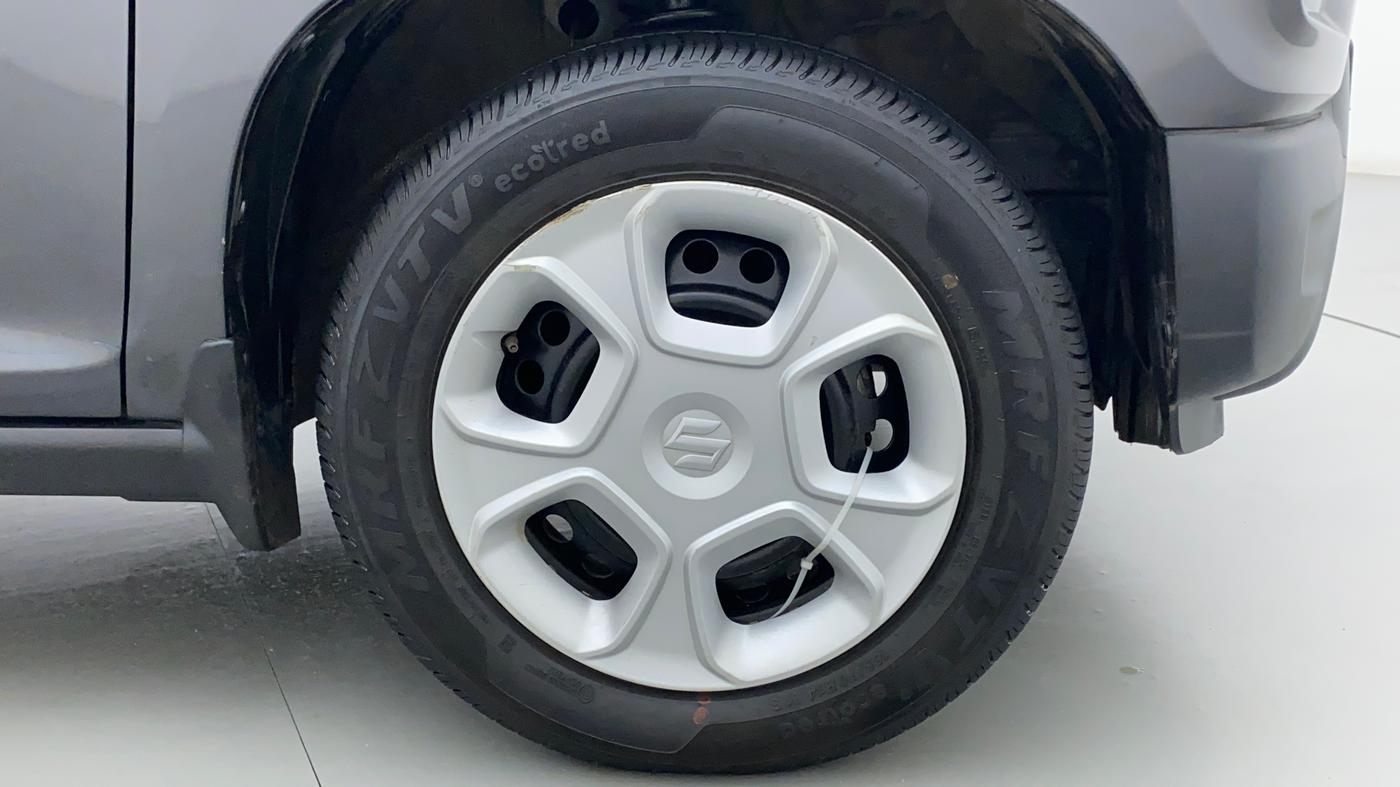 2022 Maruti S PRESSO VXI+, Petrol, Manual, 13,160 km, Right Front Wheel
