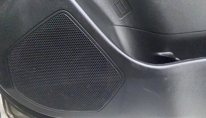 2022 Maruti Swift VXI, Petrol, Manual, 9,524 km, Speaker