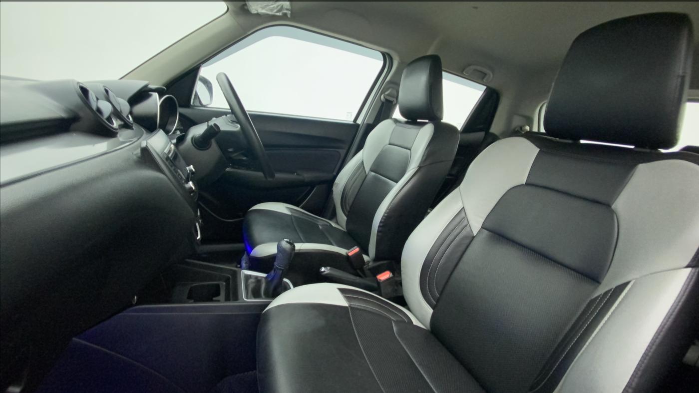 2018 Maruti Swift VXI, Petrol, Manual, 53,101 km, Right Side Front Door Cabin