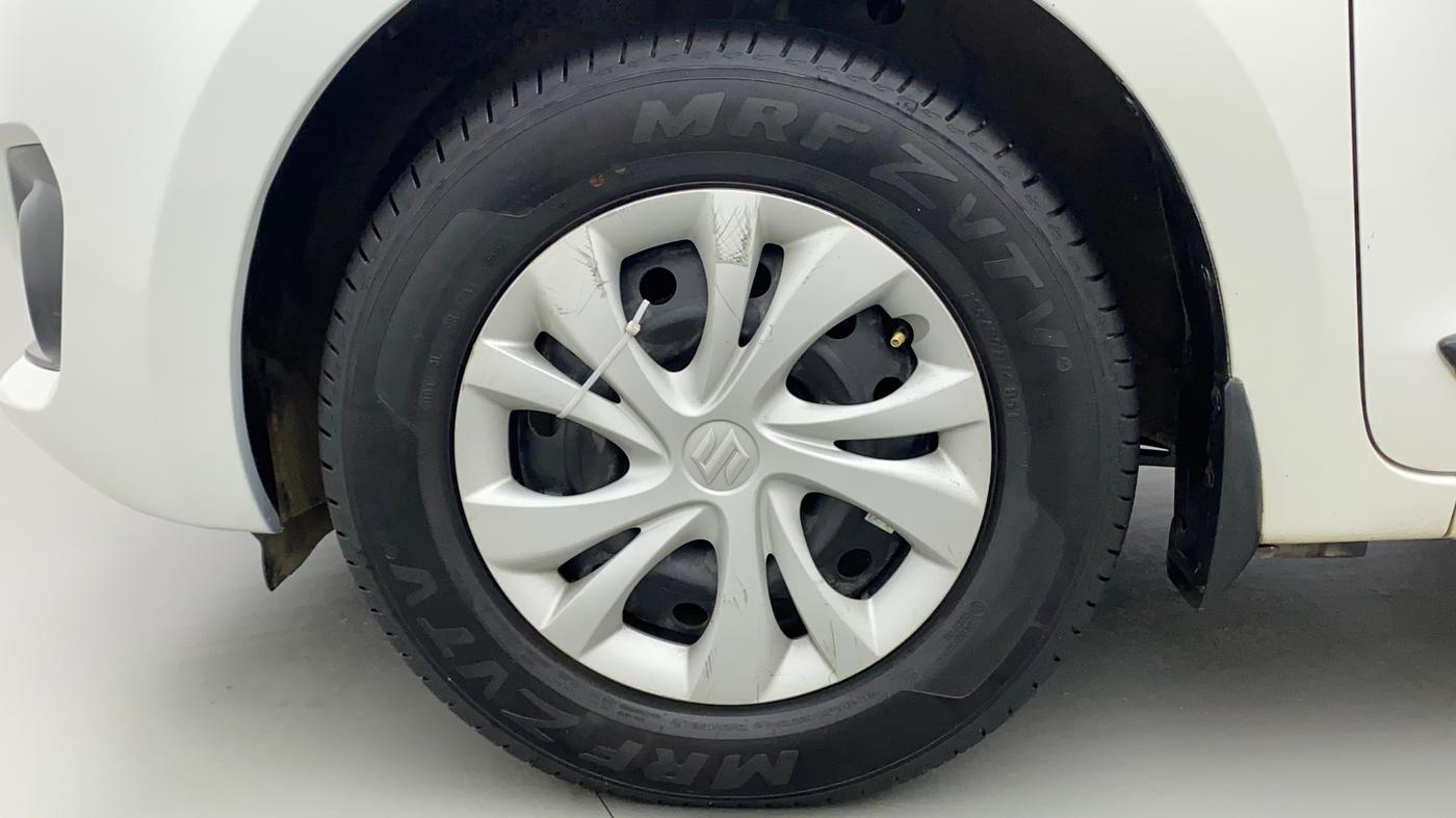2018 Maruti Swift VXI, Petrol, Manual, 53,101 km, Left Front Wheel
