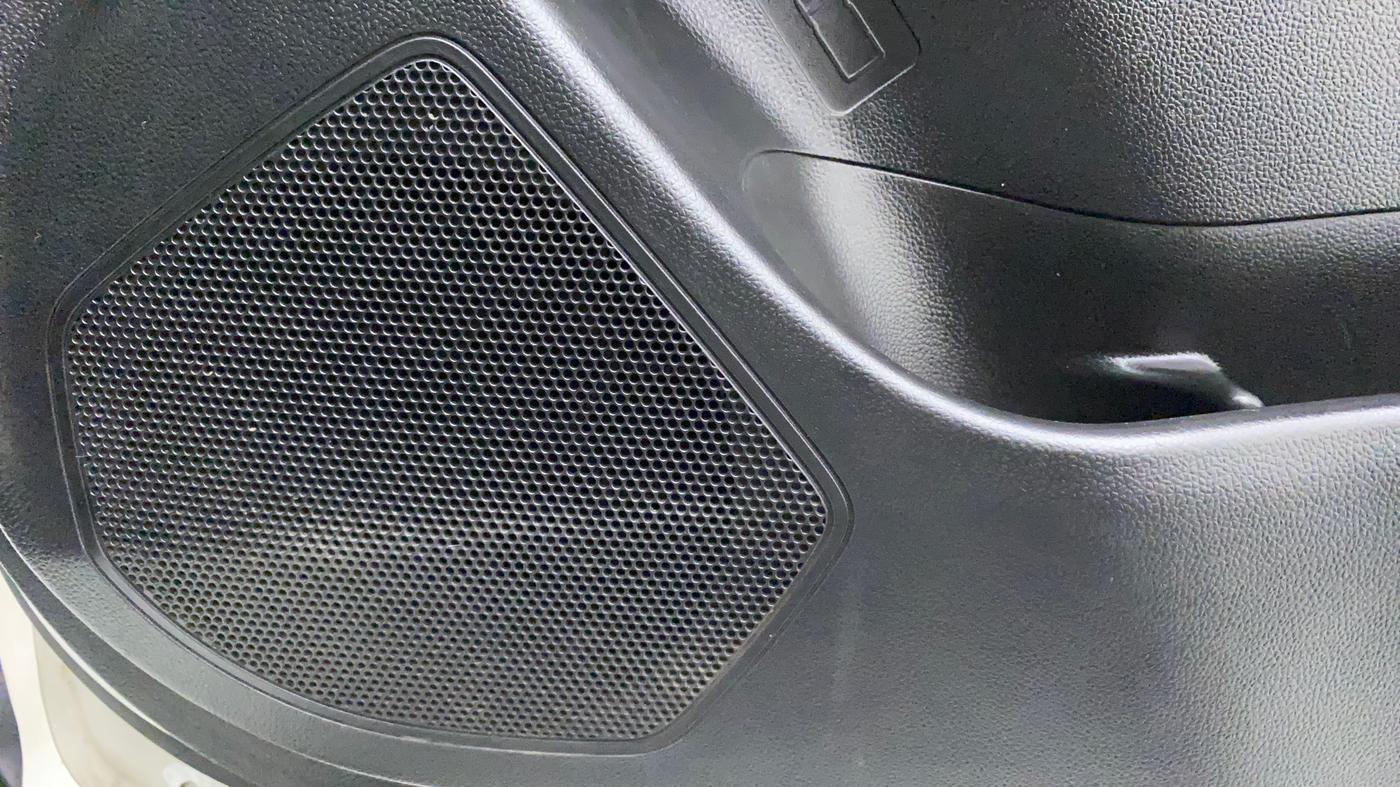 2018 Maruti Swift VXI, Petrol, Manual, 53,101 km, Speaker