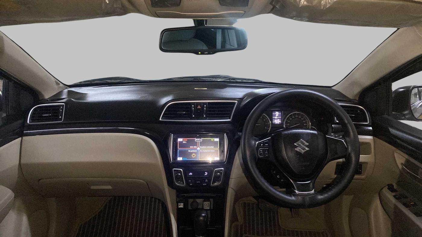 2017 Maruti Ciaz ZXI+ AT, Petrol, Automatic, 38,256 km, Dashboard