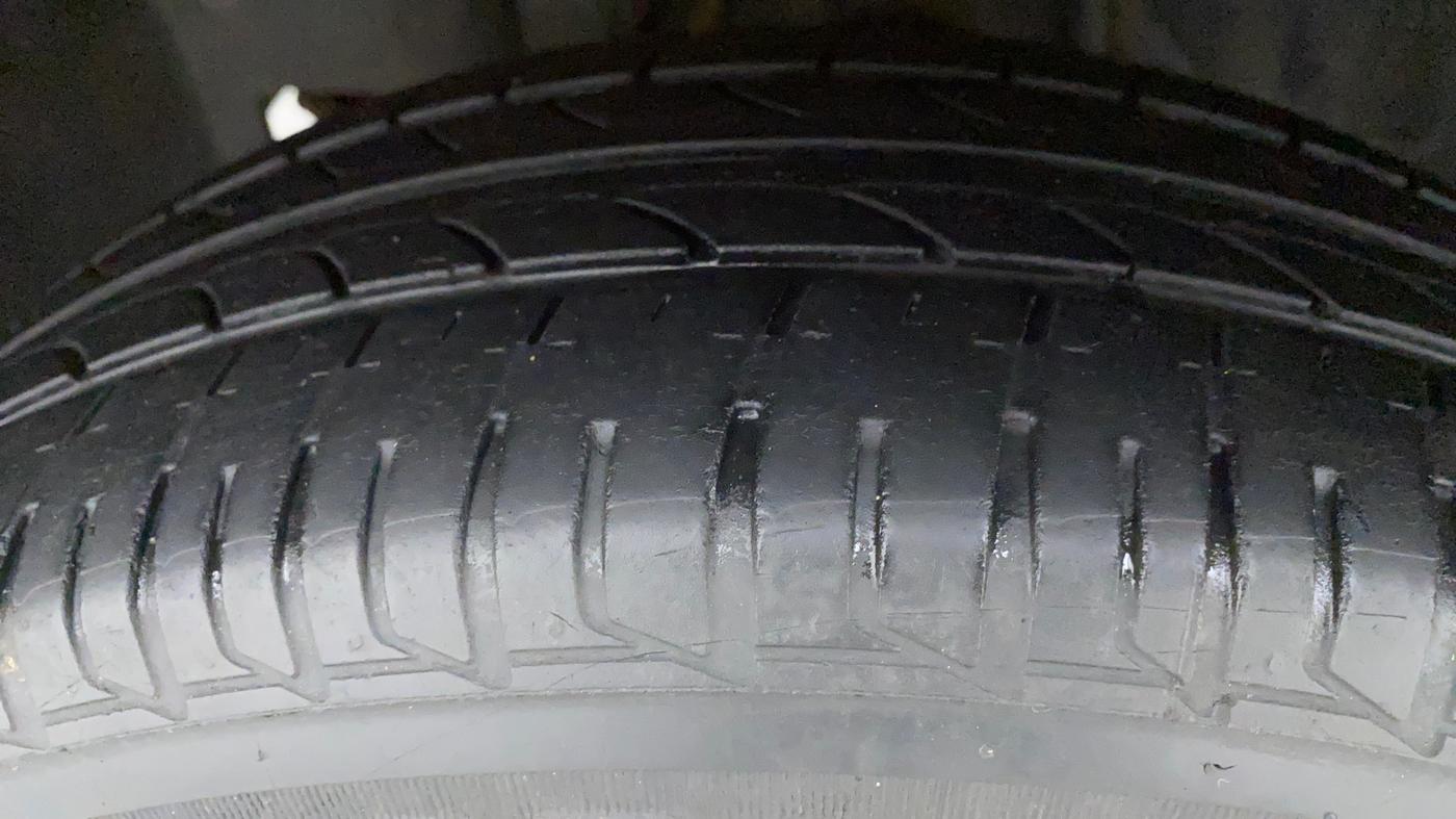2019 Datsun Go T, Petrol, Manual, 79,625 km, Left Front Tyre Tread