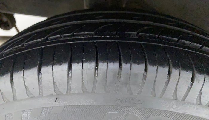 2019 Datsun Go T, Petrol, Manual, 79,625 km, Right Rear Tyre Tread