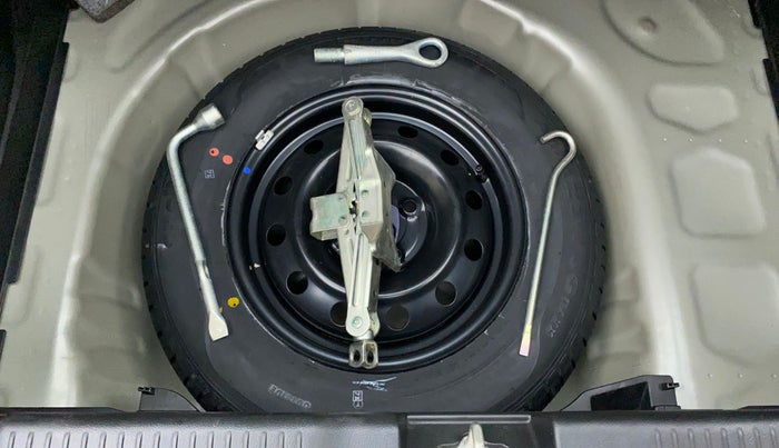 2019 Maruti Swift VXI, Petrol, Manual, 15,969 km, Spare Tyre