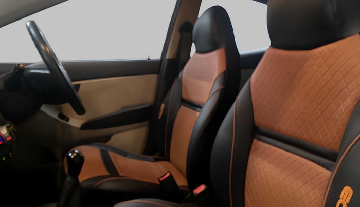 2014 Hyundai Eon ERA +, Petrol, Manual, 90,840 km, Right Side Front Door Cabin