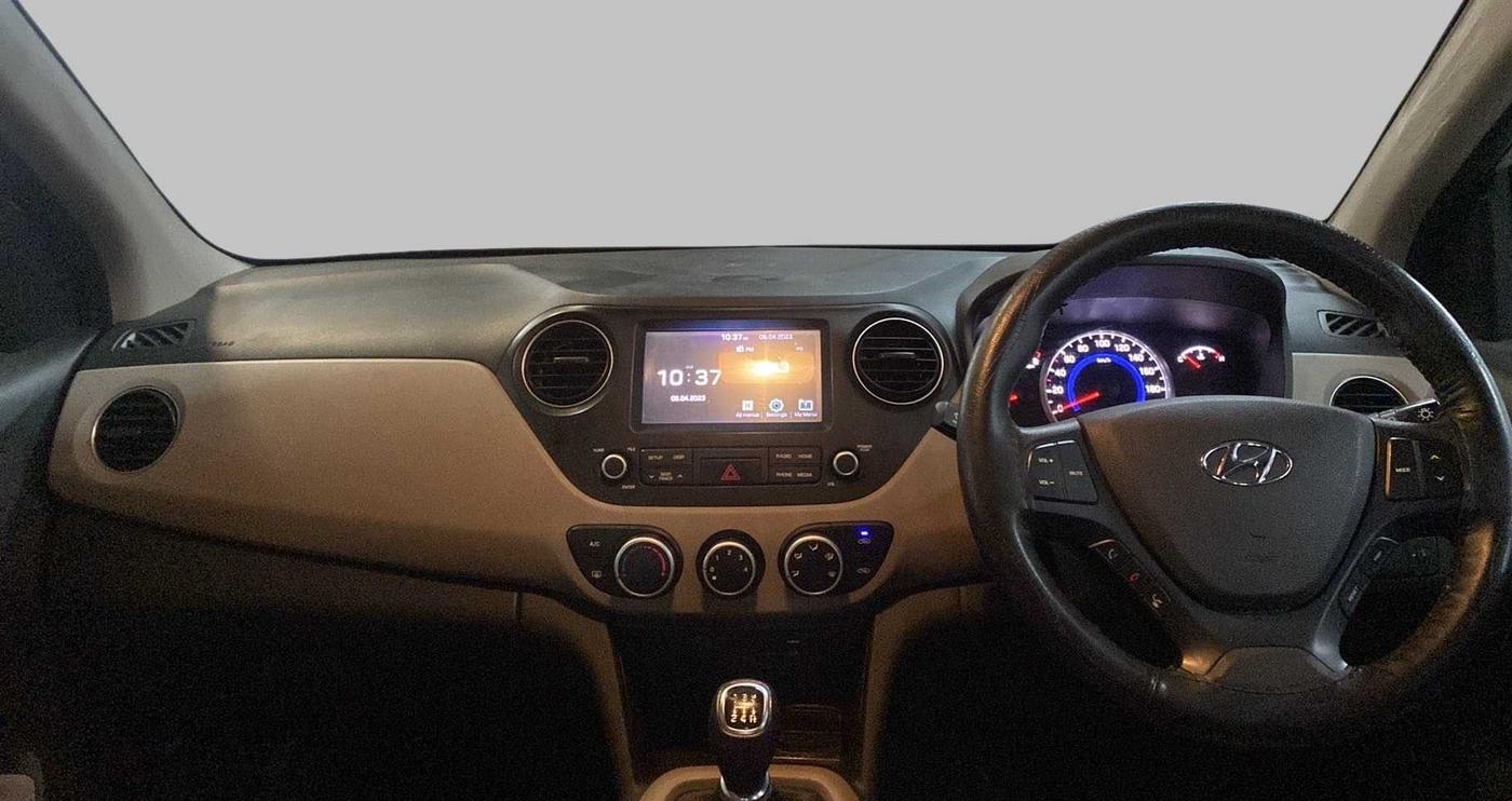 2019 Hyundai Grand i10 SPORTZ 1.2 KAPPA VTVT, Petrol, Manual, 21,682 km, Dashboard