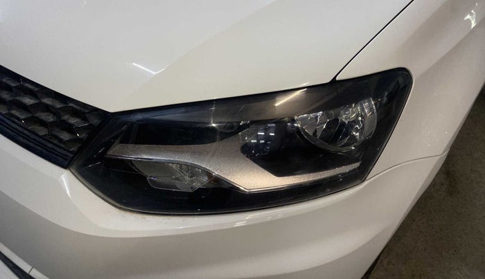 2020 Volkswagen Polo TRENDLINE 1.0L, Petrol, Manual, 45,550 km, Left headlight - Minor scratches