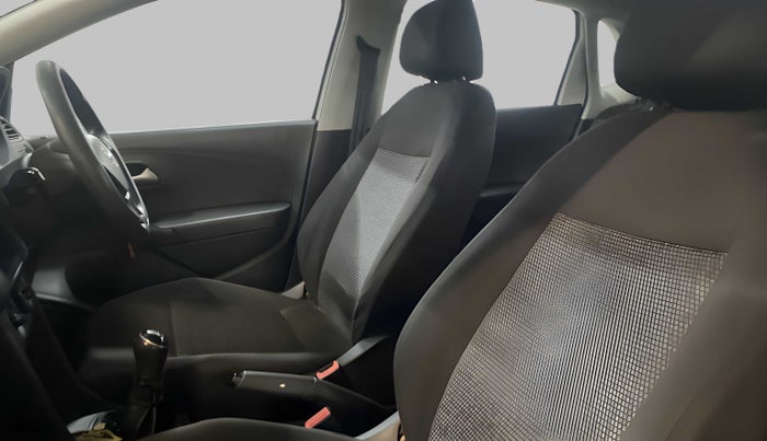 2020 Volkswagen Polo TRENDLINE 1.0L, Petrol, Manual, 45,550 km, Right Side Front Door Cabin