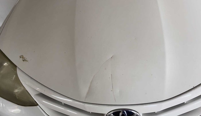 2012 Toyota Etios Liva G, Petrol, Manual, 86,850 km, Bonnet (hood) - Minor scratches
