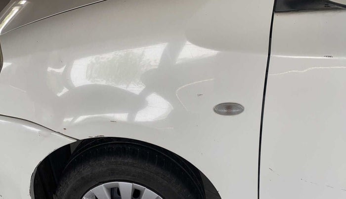 2012 Toyota Etios Liva G, Petrol, Manual, 86,850 km, Left fender - Minor scratches