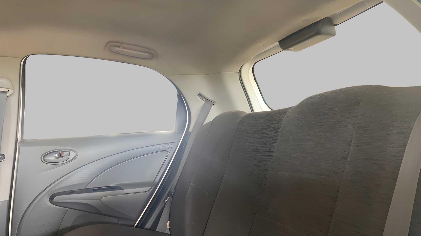 2012 Toyota Etios Liva G, Petrol, Manual, 86,850 km, Right Side Rear Door Cabin