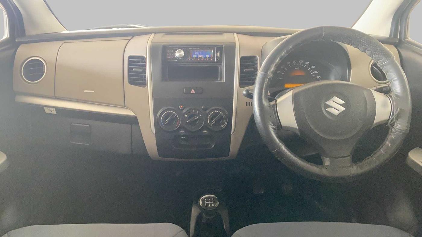 2013 Maruti Wagon R 1.0 LXI, Petrol, Manual, 39,506 km, Dashboard