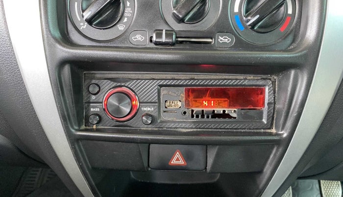 2018 Maruti Alto 800 LXI, Petrol, Manual, 40,069 km, Infotainment system - Button has minor damage