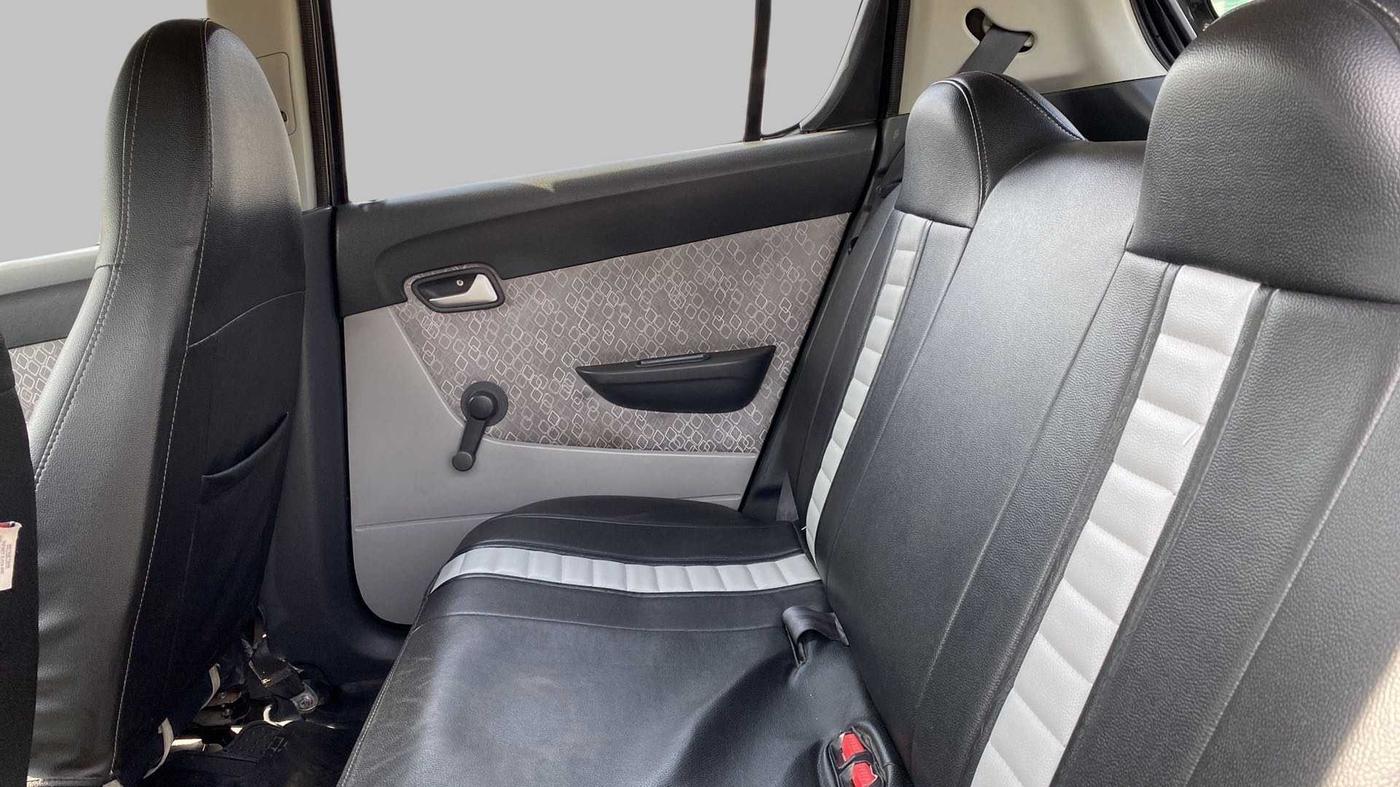 2018 Maruti Alto 800 LXI, Petrol, Manual, 40,069 km, Right Side Rear Door Cabin