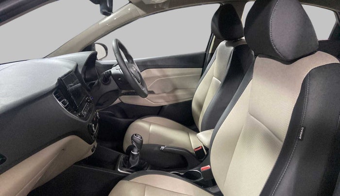 2021 Hyundai Verna SX (O)1.5 VTVT, Petrol, Manual, 13,118 km, Right Side Front Door Cabin