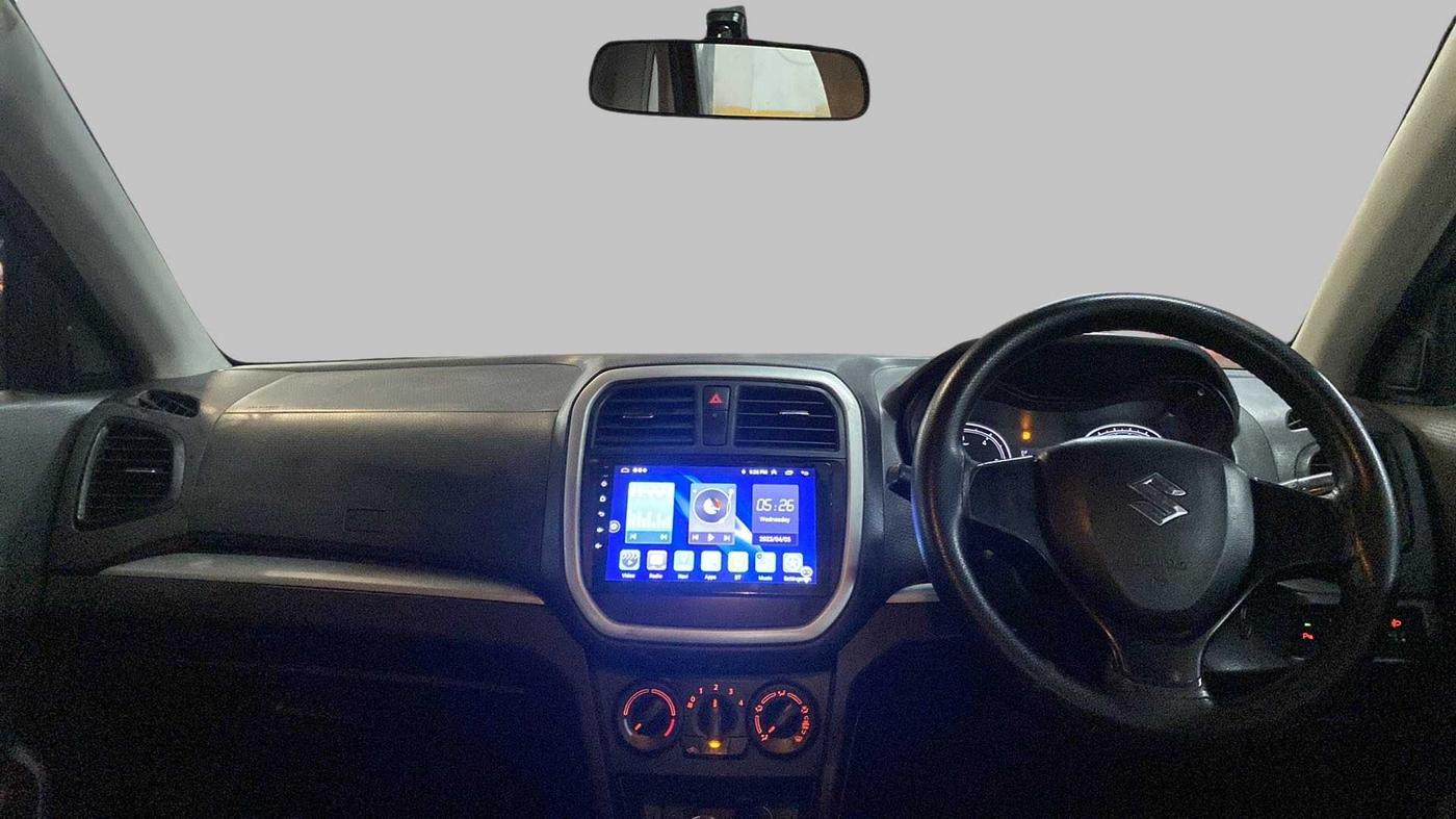 2016 Maruti Vitara Brezza VDI (O), Diesel, Manual, 79,819 km, Dashboard