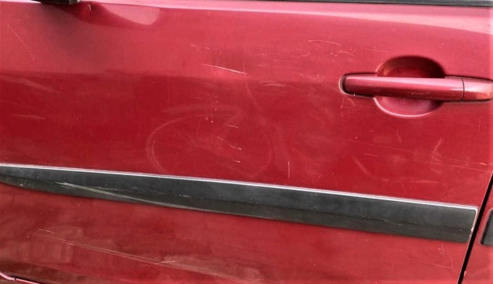2013 Maruti Ritz ZXI, Petrol, Manual, 72,059 km, Front passenger door - Slightly dented