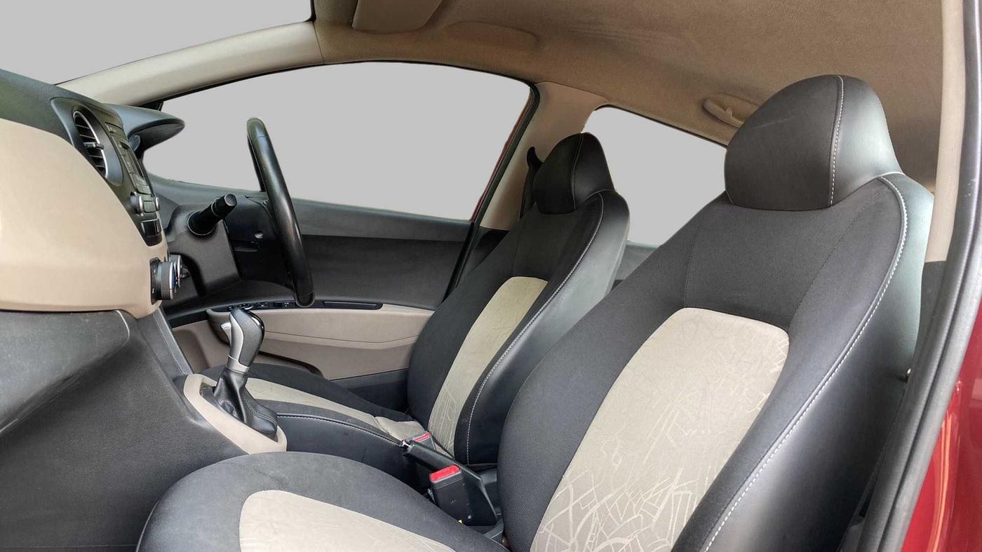 2016 Hyundai Grand i10 ASTA (O) AT 1.2 KAPPA VTVT, Petrol, Automatic, 52,073 km, Right Side Front Door Cabin