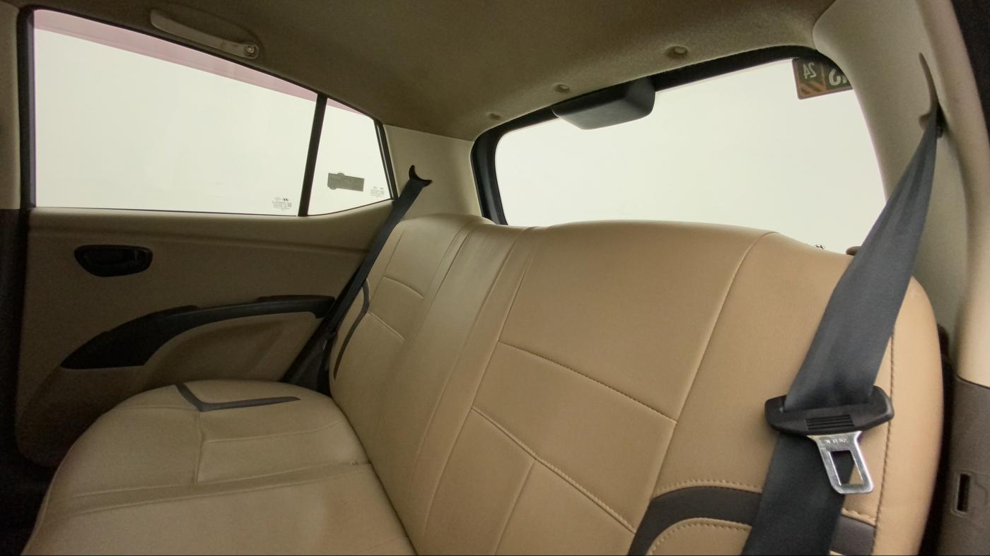 2014 Hyundai i10 MAGNA 1.1, Petrol, Manual, 97,280 km, Right Side Rear Door Cabin