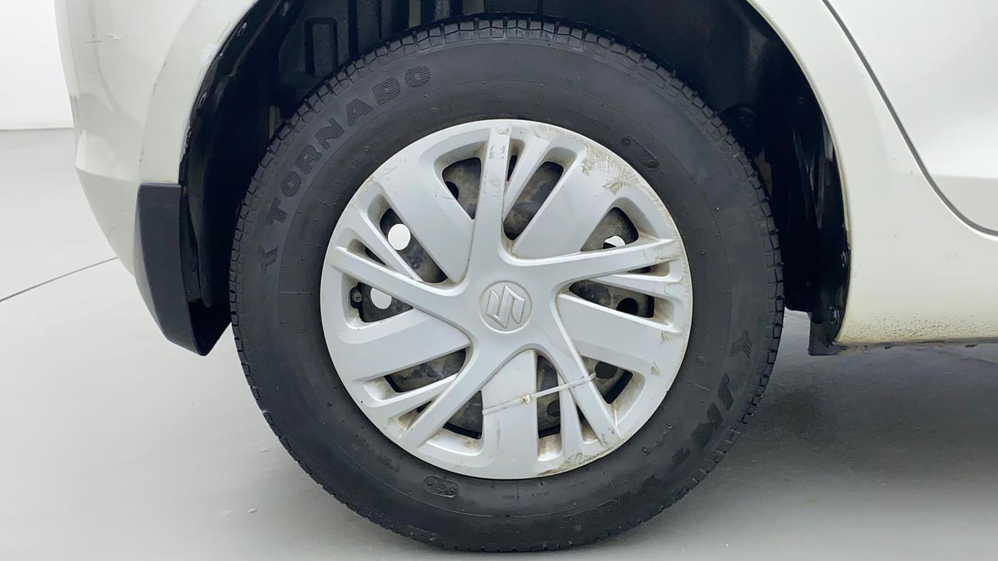 2017 Maruti Swift VXI, Petrol, Manual, 53,486 km, Right Rear Wheel