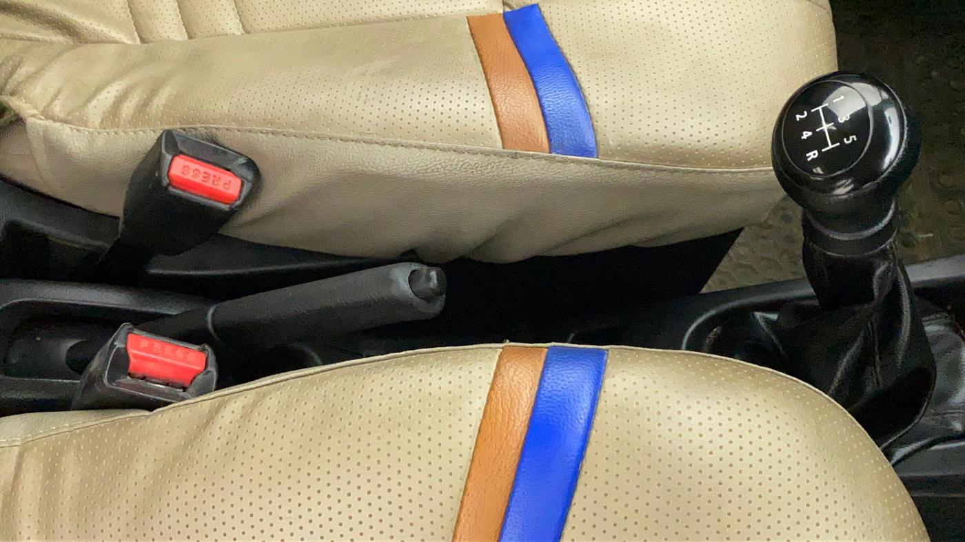 2018 Maruti Wagon R 1.0 LXI, Petrol, Manual, 30,644 km, Gear Lever
